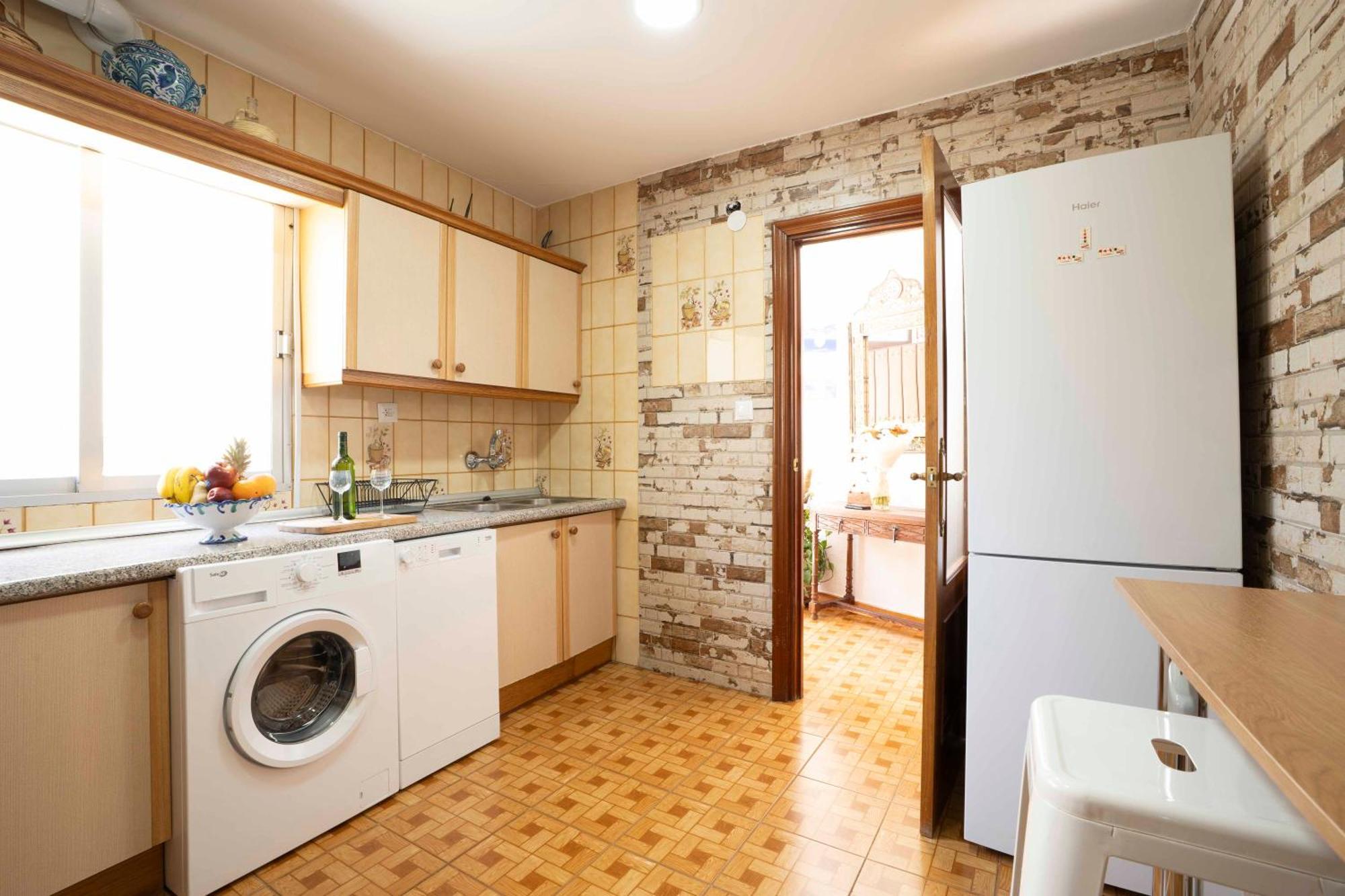 La Cueva De La Abuela Cenes De La Vega Exterior foto